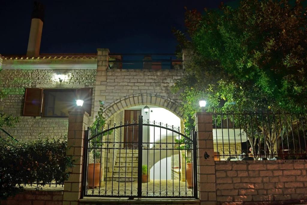 Appartamento Το Πετρινο - Καλοκαιρινό Σπίτι Κοντά Στα Σύβοτα - Φασκομηλια Faskomilia Esterno foto